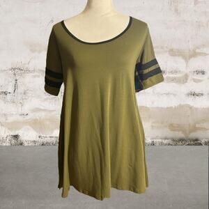 LuLaRoe Women's Perfect Tee Hunter Green w/ Black Stripes-Size XS(2/4)